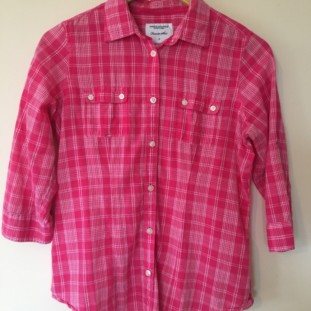 American Eagle pink 3/4 sleeve button-down